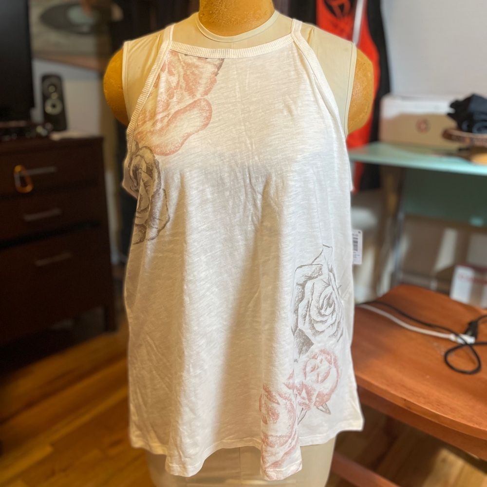 Torrid Floral Tank Top flower high neck New 2X 2 rose